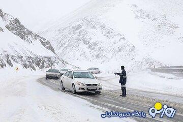 مسدود شدن ۲ محور شمالی به علت بارش برف | روزنو