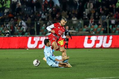 بوسیدن لوگوی پرسپولیس؛ دورسون با این حرکت دلبری کرد