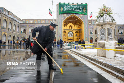 تصاویر: بارش برف در حرم مطهر رضوی