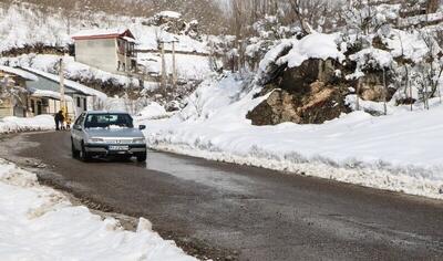 تردد در محورهای کردستان فقط با زنجیرچرخ امکان‌پذیر است