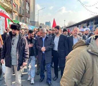 حضور باشکوه مردم در راهپیمایی ۲۲ بهمن تجلی اراده جمعی و همگانی ماست