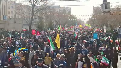 فیلم| ببینید تصاویر عظمت حضور کرمانی‌ها را در مهمانی جشن انقلاب