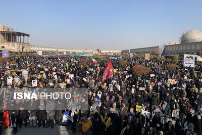 برگزاری راهپیمایی باشکوه ۲۲ بهمن در اصفهان