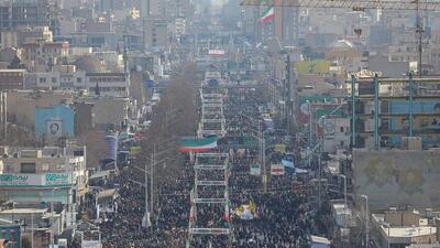 ببینید | تصاویر هوایی از حضور تهرانی‌ها در جشن ۴۶ سالگی انقلاب