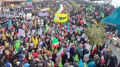 فیلم/ حضور بندرعباسی‌ها در جشن ۴۶ سالگی انقلاب