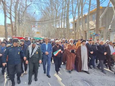 حضور پرشور مردم خوانسار در راهپیمایی ۲۲ بهمن؛ نمایش وحدت و اقتدار انقلاب اسلامی