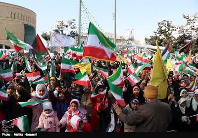 همه ایران حماسه حضور شد/ ‌پیام معنادار مردم به ترامپ‌ - تسنیم