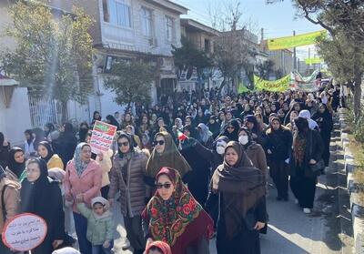 سنگ‌تمام مردمان ترکمن‌صحرا در جشن انقلاب اسلامی- فیلم فیلم استان تسنیم | Tasnim