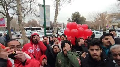 حرکت نمادین هواداران پرسپولیس برای محمد عبده