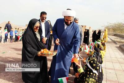 جزیره هرمز، مقصدی نو برای اردوهای دانش‌آموزی کشور +فیلم