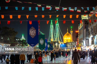 آذین بندی و چراغانی شهر قم در آستانه نیمه شعبان