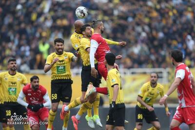 گزارش تصویری| نگاهی به نیمه اول پرسپولیس - سپاهان