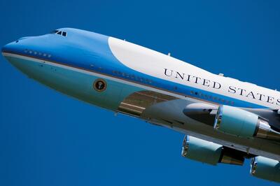 مانور خلبان Air Force One هواپیمای ریاست جمهوری آمریکا