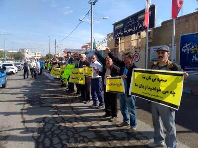 بازنشستگان به سیم آخر زدند/ تجمع اعتراض آمیز بازنشستگان در کشور | روزنو