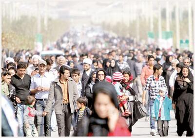 ۶۰ درصد اشتغال ایران «غیررسمی» است