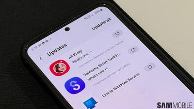 سامسونگ به‌روزرسانی‌های جدیدی برای AR Emoji و Smart Switch منتشر کرد