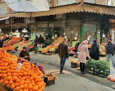 نوسانات قیمت میوه‌ها در بازار؛ صادرات سیب و پرتقال عامل اصلی