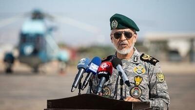 دریادار سیاری : پوزه دشمن را به خاک می مالیم؛ دشمنان بدانند خطایی از آنها سر نزند