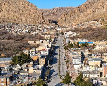 سفر به ایران قدیم؛ خیابانی در شهر «کرند» کرمانشاه؛ یک قرن قبل