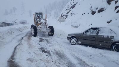 انسداد ۱۶۶ روستای مازندران در اثر بارش برف