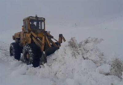 برف راه 120 روستای دلفان را بست/گردنه گاماسیاب مسدود شد - تسنیم