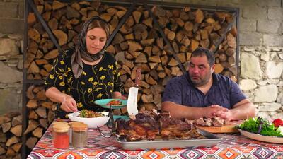 (ویدئو) غذای روستایی در روسیه؛ پخت غذای سنتی داغستانی با گوشت و سبزیجات