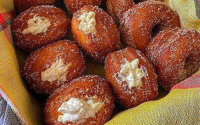 طرز تهیه پیراشکی مغزدار شکلاتی خیلی خوشمزه / بدون فر این پیراشکی خوشمزه را درست کن!