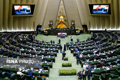 آغاز دومین جلسه مجلس برای رسیدگی به بخش دوم لایحه بودجه ۱۴۰۴