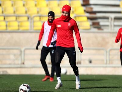 بدشانسی اوستون اورونوف؛ ستاره محبوب پرسپولیس دربی تهران را از دست داد