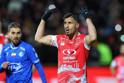 گزارش زنده از شهرآورد پایتخت؛ پرسپولیس 2- 1 استقلال