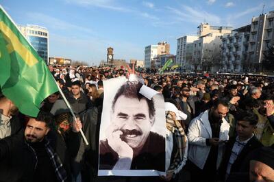 معنای وداع کردها با اسلحه؛ چرا اوجالان انحلال پ‌ک‌ک را اعلام کرد؟/ پشت پرده نقشه اردوغان برای سوریه