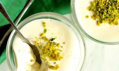 طرز تهیه فرنی فشکل گیلانی خوشمزه؛ برای افطاری