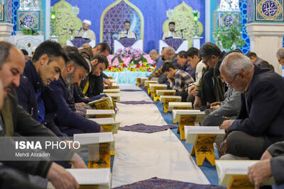 مراسم جزء خوانی قرآن کریم در امامزاده  سیدعباس بن موسی‌بن‌جعفر(ع) - بجنورد