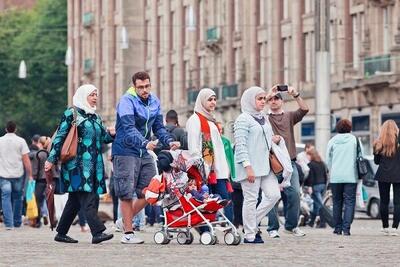 نماز در مدارس هلند ممنوع شد!