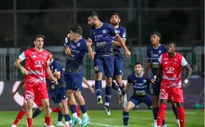 باشگاه چادرملو اردکان ۹۰۰ میلیون تومان بدهی به پرسپولیس دارد