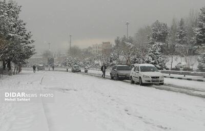 برف و باران در جاده‌ها و ترافیک نیمه‌سنگین