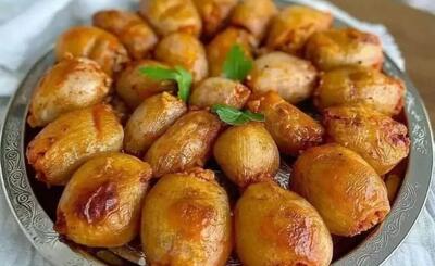 (ویدیو) طرز تهیه دلمه پیاز؛ یک غذای متفاوت و خوشمزه - فراشپز