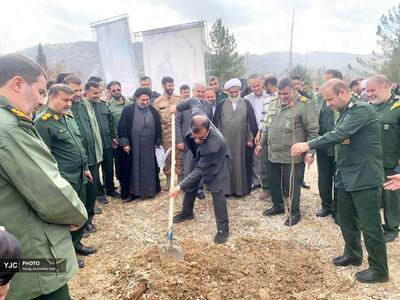 سپاه و منابع طبیعی کهگیلویه و بویراحمد، همگام در نهضت کاشت درخت