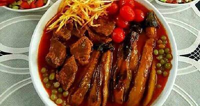 طرز تهیه خوراک گوشت و بادمجان سنتی+عکس - آینه فردا