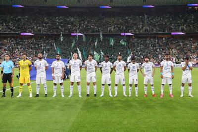 عکس| استقلال با قلب سفید مقابل النصر