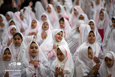 جشن عبادت ۱۰۰۰ فرشته آسمانی در اهواز