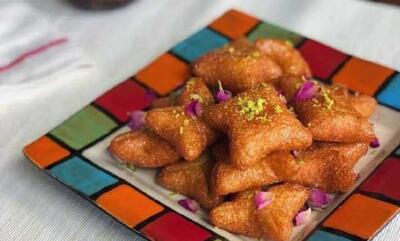 طرز تهیه نجمات سمید؛ شیرینی عربی مخصوص رمضان