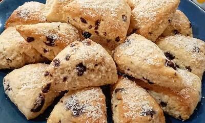 طرز تهیه شیرینی اسکون شکلات و نارگیل؛ مخصوص عید نوروز