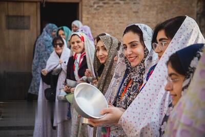 «قاشق‌زنی» چهارشنبه‌ سوری در قزوین