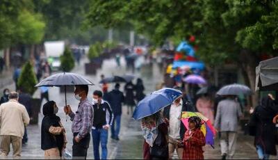 همدان در روزهای پایانی سال بارانی می‌شود