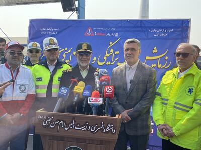 ۴۰۰ مصدوم حادثه چهارشنبه سوری در ۲۵ روز/ آمادگی ۲۵۰ هزار نیروی پلیس در ایام نوروز