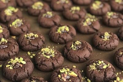 آموزش شیرینی پزی / طرز تهیه شیرینی شکلاتی خوشمزه و شیک مخصوص عید