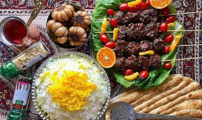 طرز تهیه جوجه ترش گیلانی اصیل / یک غذای ساده با طعمی بی‌نظیر + فیلم