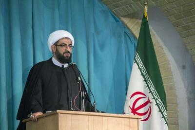 امام جمعه همدان: نتیجه مذاکرات باید رفع تحریم‌ها باشد