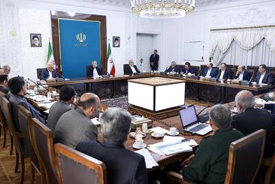پزشکیان: توسعه دریامحور راه نجات کشور از بحران‌هایی کم آبی است